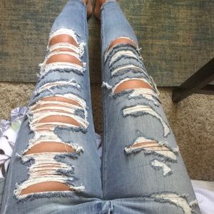 Super High Rise AE Destroyed Jeans